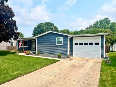 755 N Locke Ct