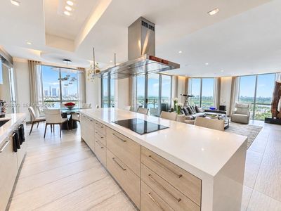 17111 Biscayne Blvd Unit 2210