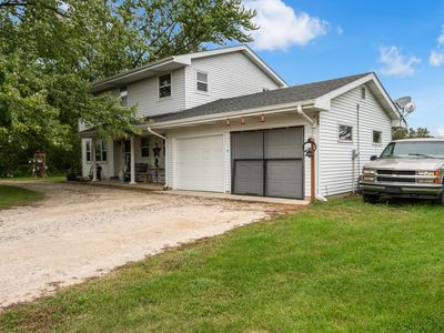 2677 N 45th Rd