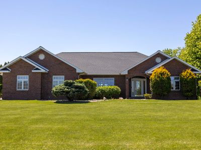16144 Majestic Dr