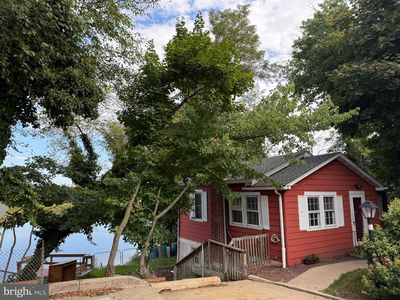 1915 Marne Hwy