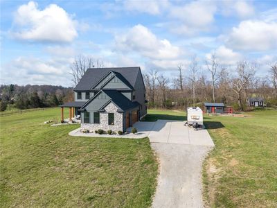 2425 Middleboro Rd