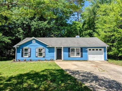 685 Greenhedge Dr