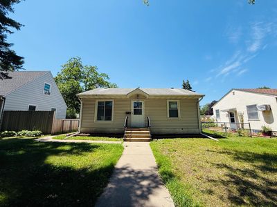 1299 Matilda St