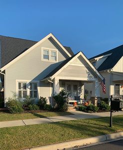 1445 Sawyer Pass