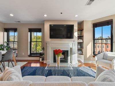 14 Clarendon St APT 402