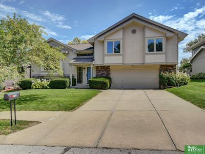 4733 N 109th Cir