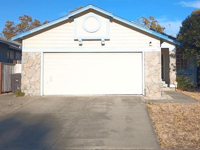 1035 Camellia Court