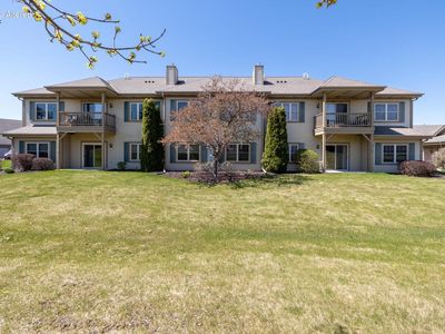 Property at N55W17164 Ravenwood DRIVE, Menomonee Falls, WI