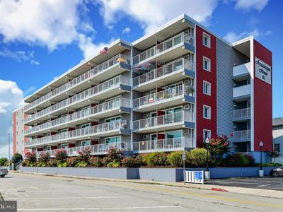 210 Worcester St Unit 201