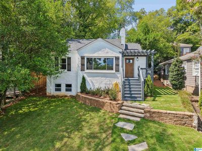 206 Mountain Ave