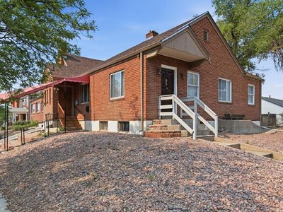1217 N Greenwood St
