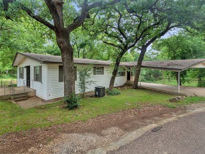 Property at 63 Castle Bar Rd, Gordonville, TX