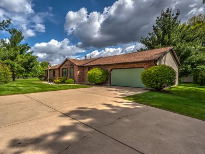 0S885 Spring Green Way