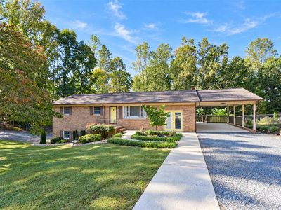 4800 Club View Dr