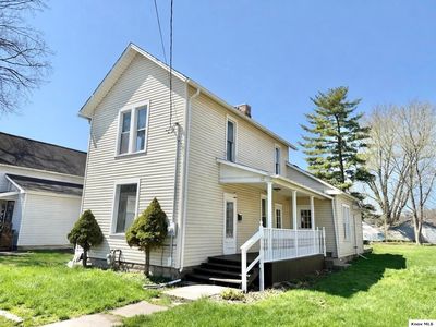 117 N Center St