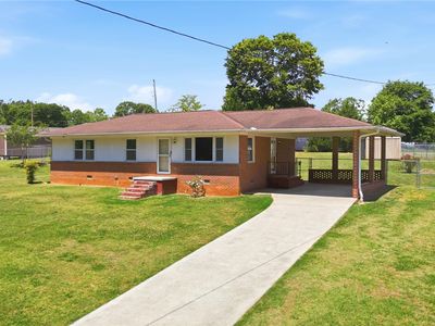 101 Mountain View Dr