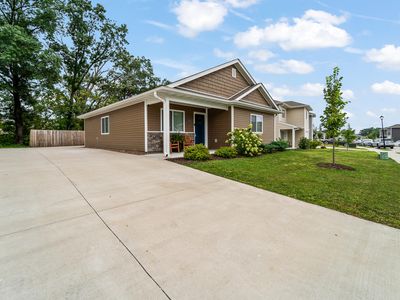 8130 N Glen Meadow Dr