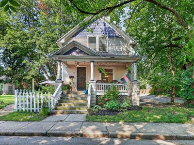 611 Elmwood Ct