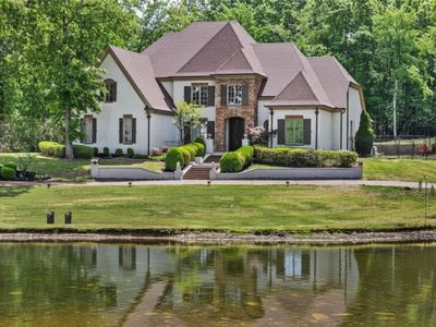 Property at 224 S Monterey Farms Cv, Collierville, TN
