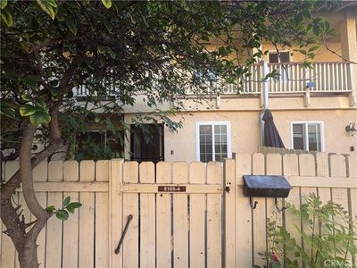 8105 Canby Ave Unit 4