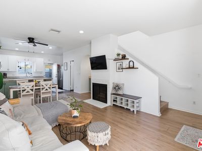 856 W Beach Ave Unit 16