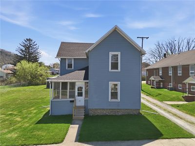 22 Kingsbury Ave