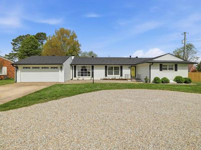 4235 Southeastern Pkwy