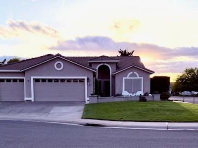 106 Ashley Pl