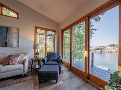4692 Lakehurst Cir