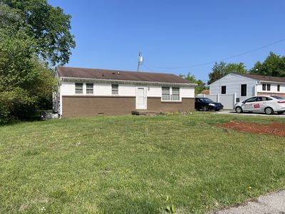 824 Country Club Dr