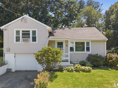 17 Seventh Avenue