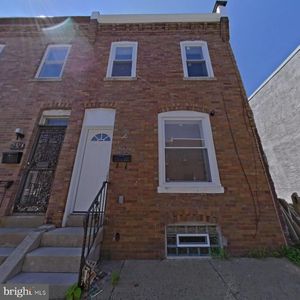2426 W Firth St