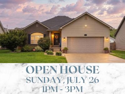 261 Oxford Cir
