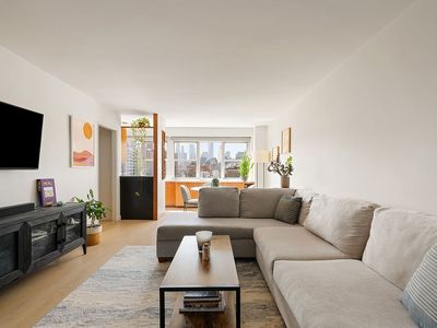 69 W 9th St APT 11K