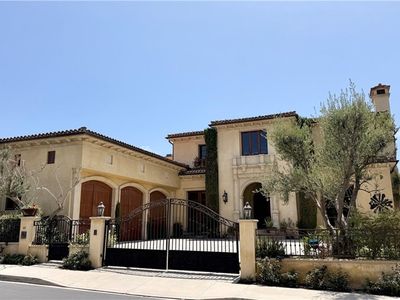 101 Ritz Cove Dr