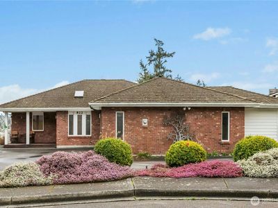 822 SW Fairhaven Avenue