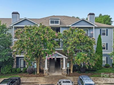 100 Vista Lake Dr APT 2