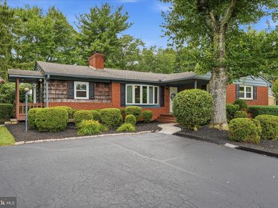 6442 Amherst Ave