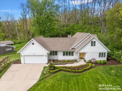 2925 Reeds Lake Blvd SE