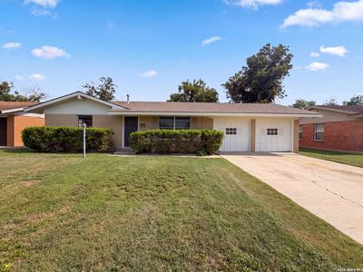 4922 BERNADINE DR