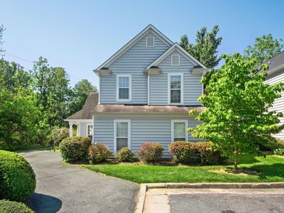 998 Pintail Ln