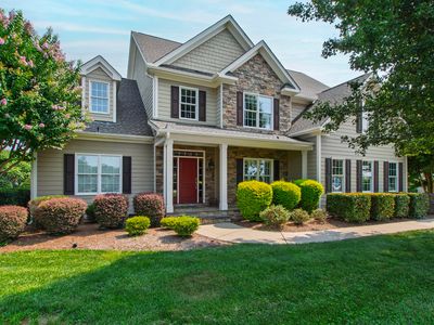 380 Barnhill Ln
