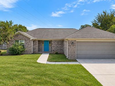 Property at 18 Bradford Cir, Decatur, AL