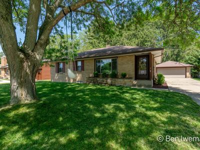 1010 Barber Ter NW