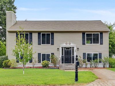223 Charlotte Dr