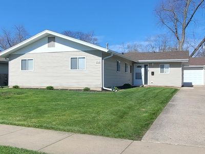 313 N Orchard Dr