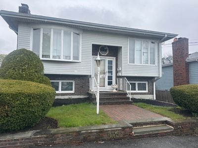 122 Lantern Rd