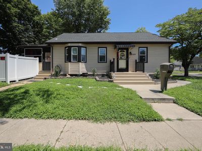 209 Main St