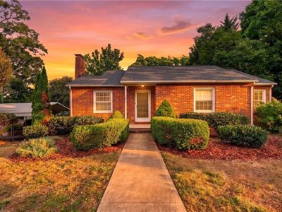 203 Ridgecrest Rd